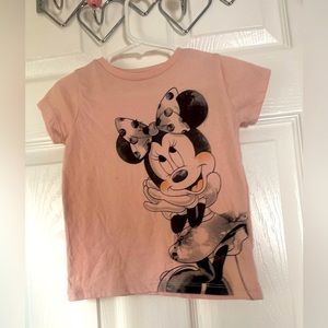 Minnie Mouse tee size 3t